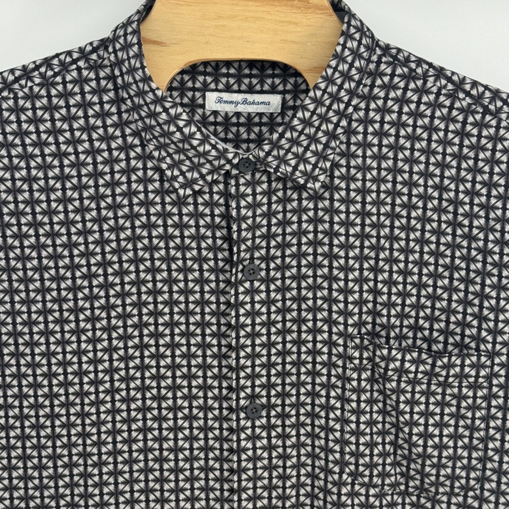Tommy Bahama Mens XXXL Silk Shirt Black White Geometric Starburst Camp Hawaiian
